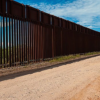 Border fence